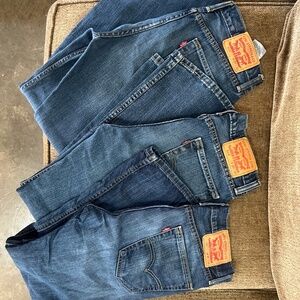ONE PAIR - Classic Men’s Levi's Jeans 514 (two pairs of jeans available)